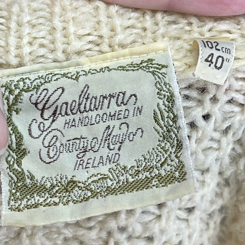 Gaeltarra handloomed cableknit sweater cream
